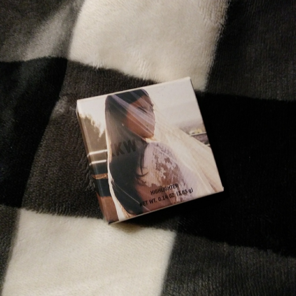 KKW Forever Highlighter